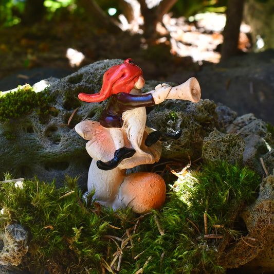 Mini Garden Gnome Blowing Horn