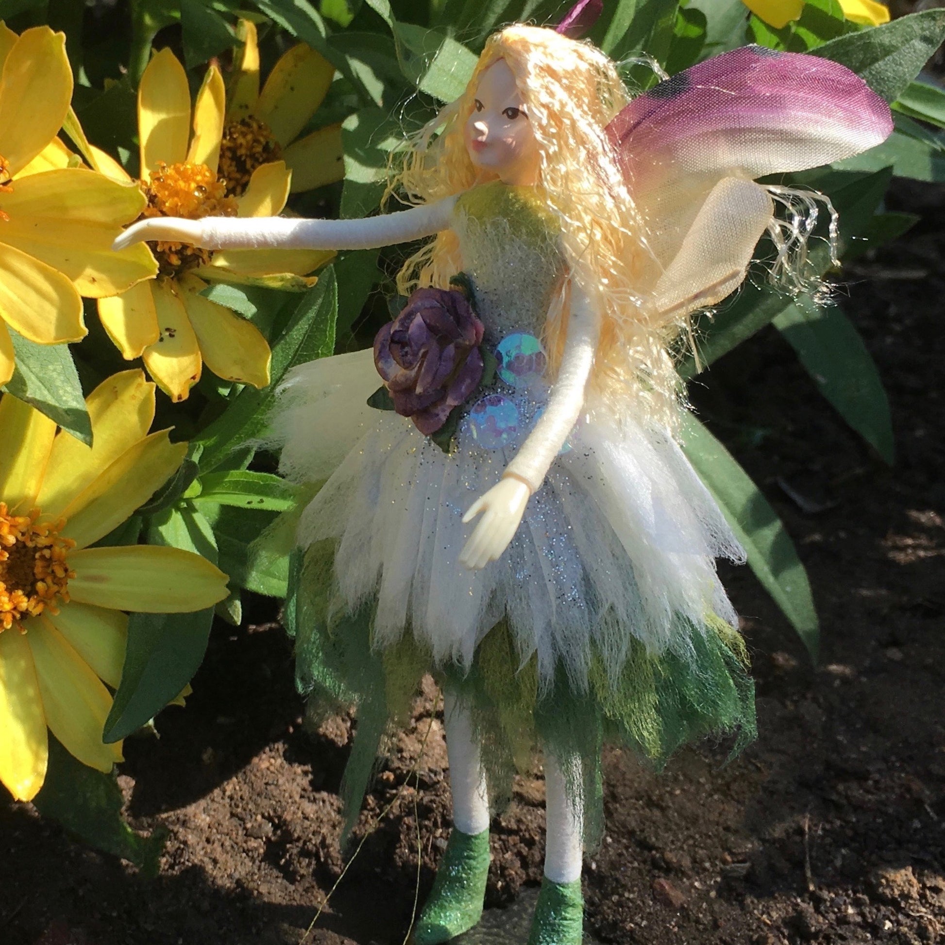 Fae Folk® World Winged Flower Fairy Meadow