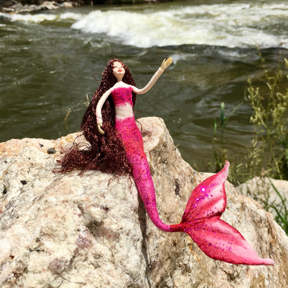 Fae Folk World Mermaid Fairy Coral Bell