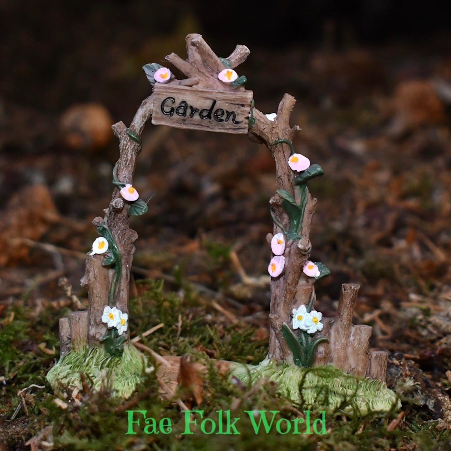Tiny Arbor for Fairy Garden